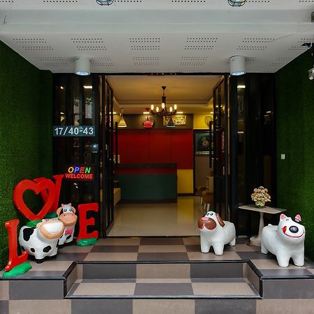 Le Clarita Aparthotel Bangkok Exteriör bild